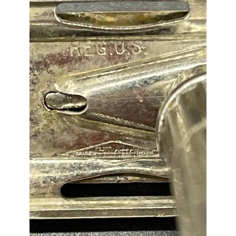 Vintage 1940's Fat Handle Gillette Double Edge Safety Razor *See Photos for Cond